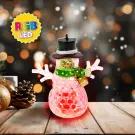 Om de zăpadă LED cu eșarfă verde - RGB LED - 9 x 8 x 5 cm