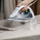 Fier de Călcat cu Abur – 2600W, Talpă Ceramică, Oprire Automată și Rezervor XXL 600ml - Adler AD 5051